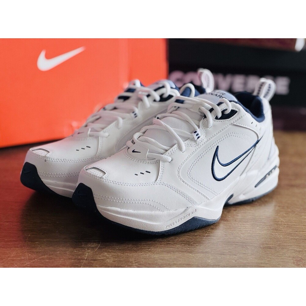 Men’s Size 10 Nike Air Monarch IV 4E Extra Wide White Navy Silver 416355-102 NIB